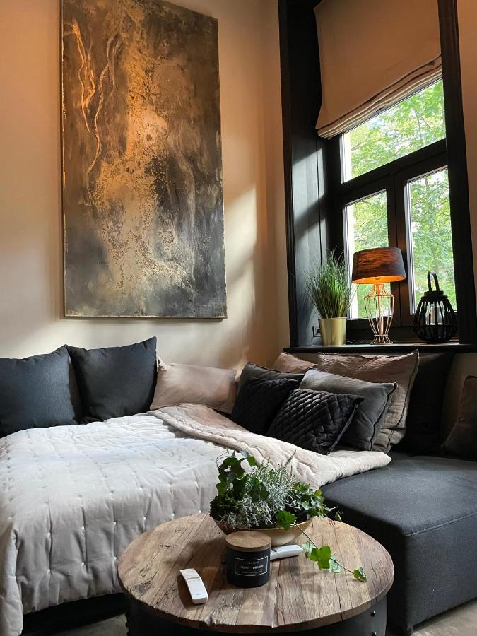 Black Suite 4 Luxus In Alsternaehe Hamburgo Exterior foto